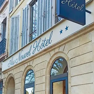 Au Nouvel ** Toulon
